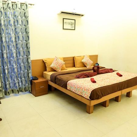 Bed and Breakfast Surya Kiran Miramar Panaji Pokój zdjęcie