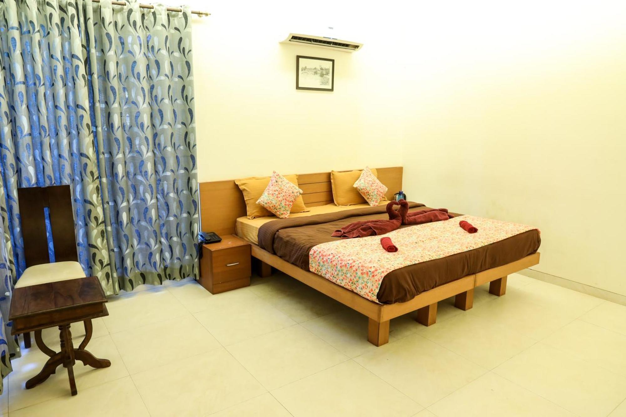 Bed and Breakfast Surya Kiran Miramar Panaji Pokój zdjęcie