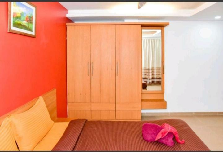 Bed and Breakfast Surya Kiran Miramar Panaji Zewnętrze zdjęcie